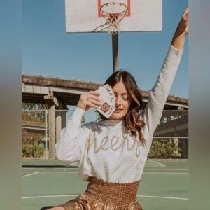 Queen of Sparkles White Gold Embellished Tinsel Long Sleeve Crewneck Sweater XXL